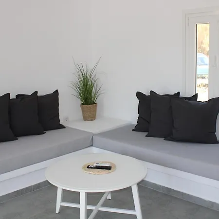 Apartment Lefkes Beach Suite *