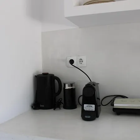 Lefkes Beach Suite Apartment *